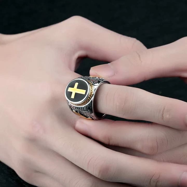 Christianartworkshop Retro Cross "Hand of God" Titanium Religion Ring - image 5