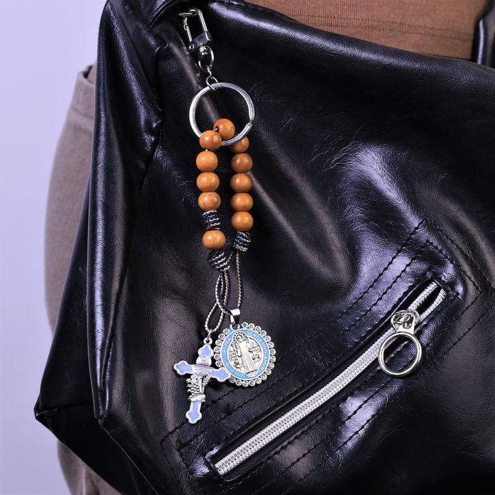 Jesus Hominum Salvator: Olive Wood One Decade Rosary - image 4