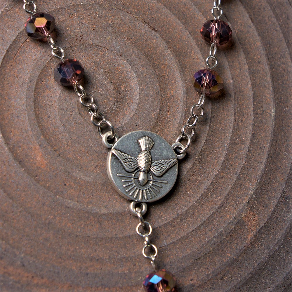 Christianartworkshop Holy Spirit & Our Lady of Grace of 6*8 mm Polyhedron Purple Crystal Alloy Chain Rosary - image 7