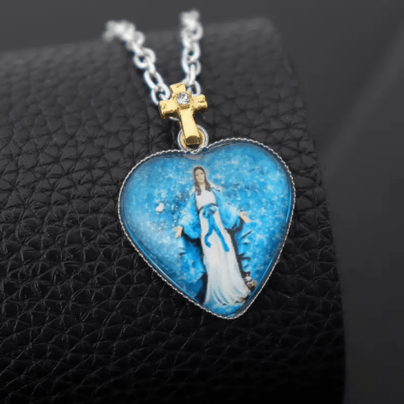 Christianartworkshop Classic Style Heart-shaped Virgin Mary Glass Pendant Necklace - image 2