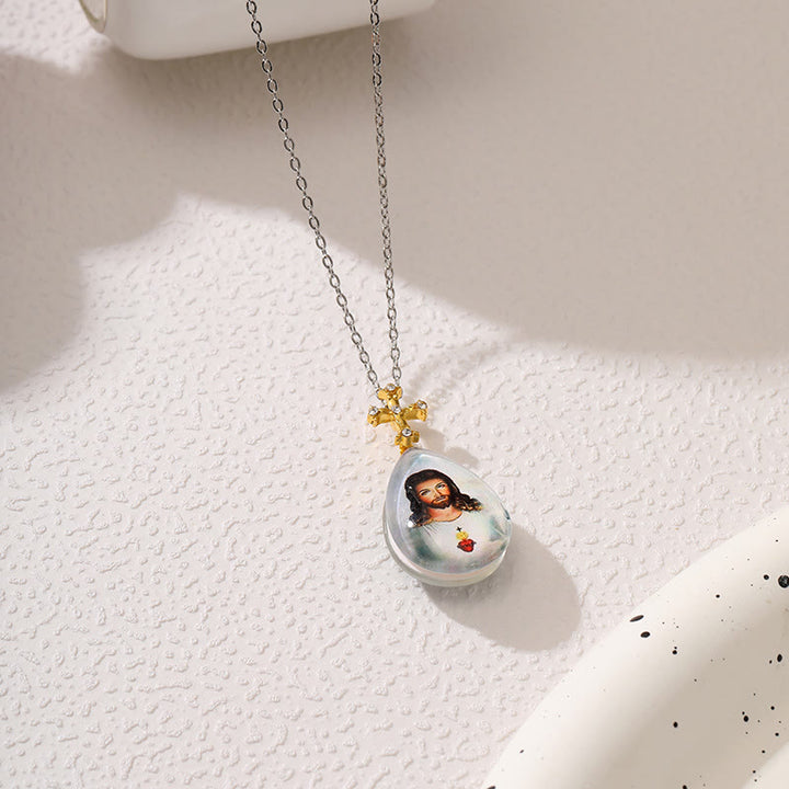 Christianartworkshop Simple Fashion Style Crystal Jesus Series Pendant Necklace - Style B - image 3