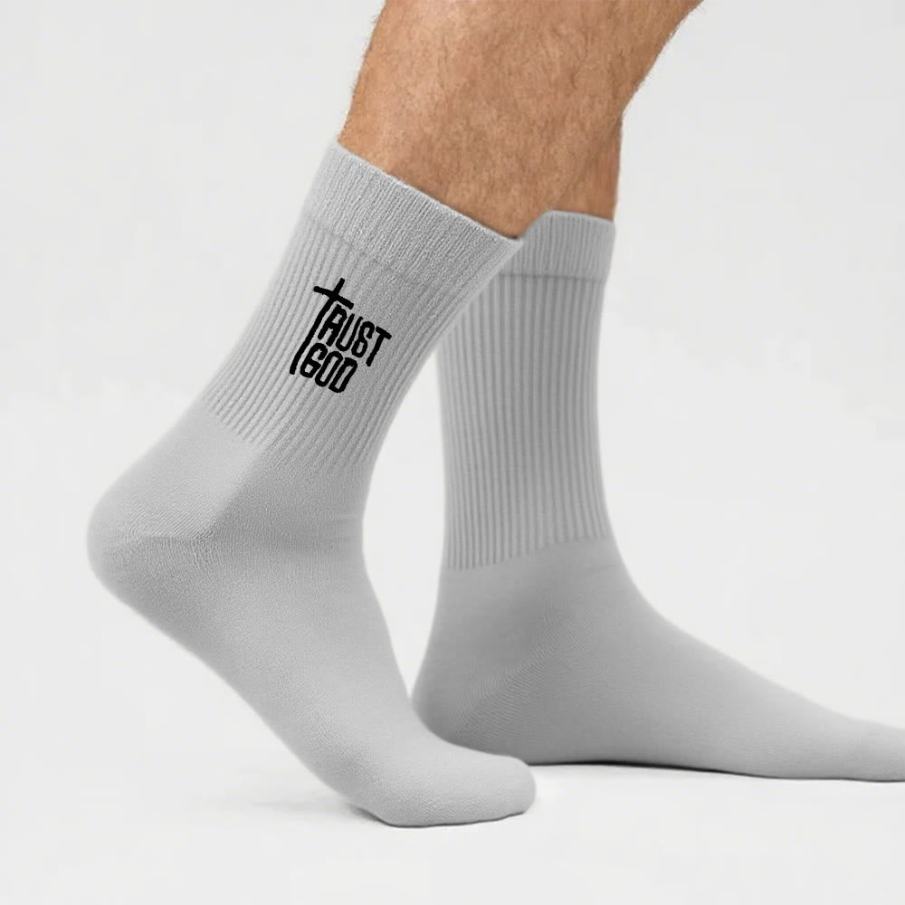 Christianartworkshop Trust God Cross-Design Faith Crew Socks: Walk Boldly with Christ - Grey - Men (EU 40-44/US 7.5-11) - image 11