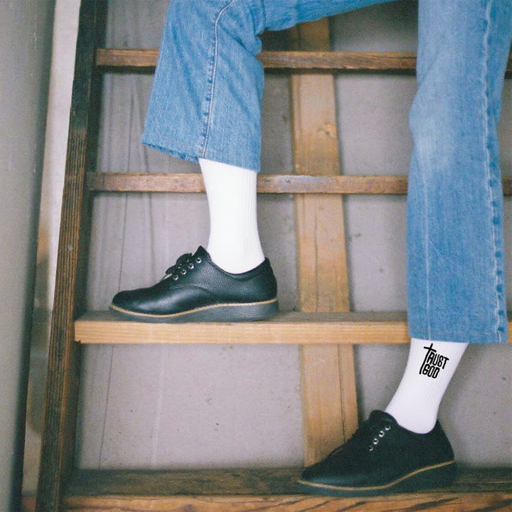 Christianartworkshop Trust God Cross-Design Faith Crew Socks: Walk Boldly with Christ - White - Men (EU 40-44/US 7.5-11) - image 7