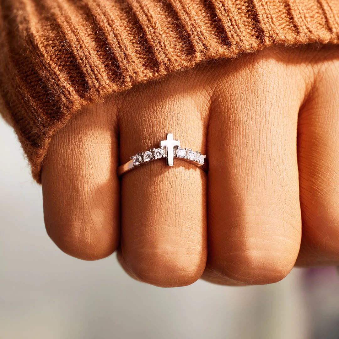 Christianartworkshop Minimalist Jesus Cross Zirconia Ring - image 1