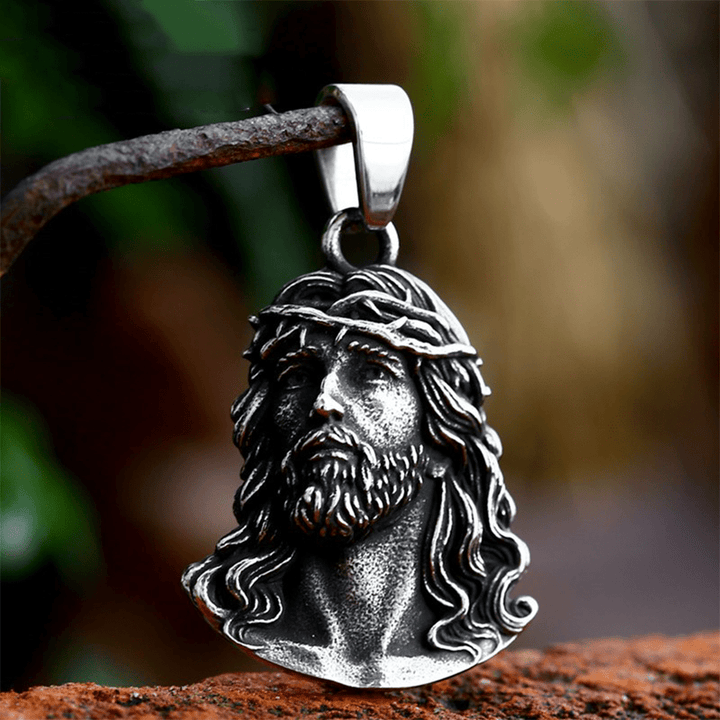Christianartworkshop Classic Style Crafted Jesus Crown of Thorns Pendant Necklace - Metallic - image 1