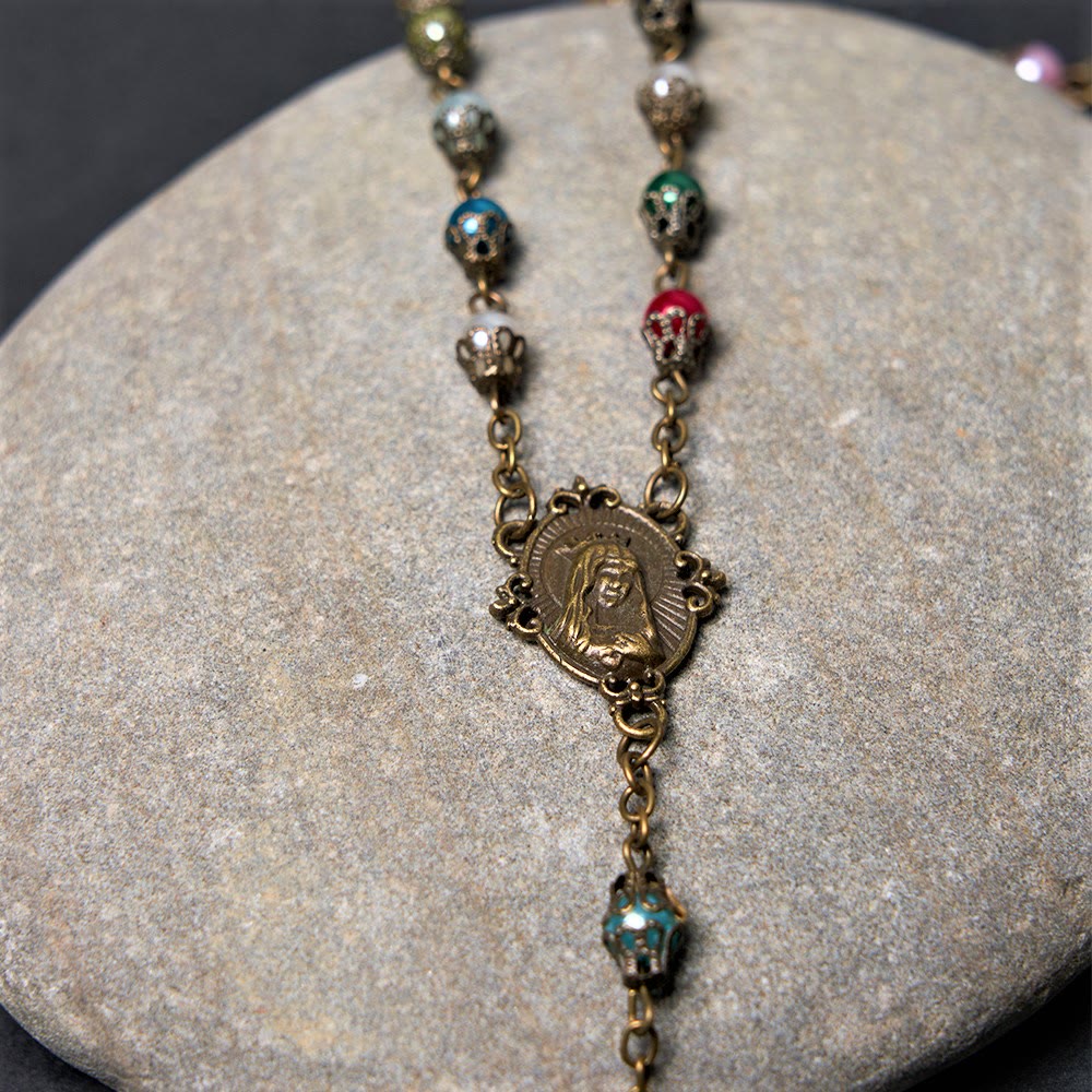 Christianartworkshop Our Lady of Fátima & Crucifix of 6 mm Round Multicolor Acrylic Alloy Chain Rosary - image 5