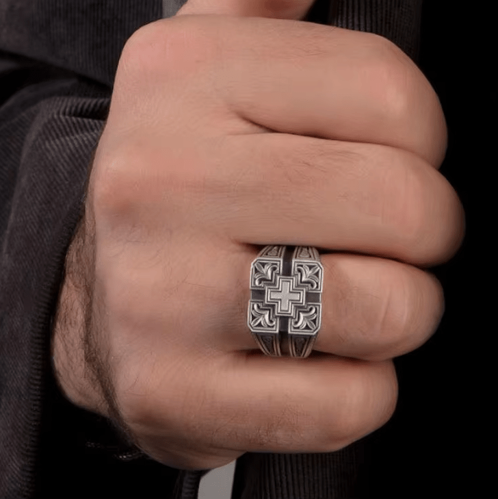 Christianartworkshop Bold & Detailed Style Intricate Gothic Cross Ring Religious Jewelry - image 3