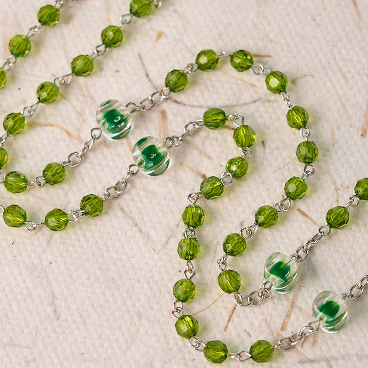 Christianartworkshop Assumption of Virgin Mary & Crucifix of 6 mm Polyhedron Green Crystal Alloy Chain Rosary - image 6