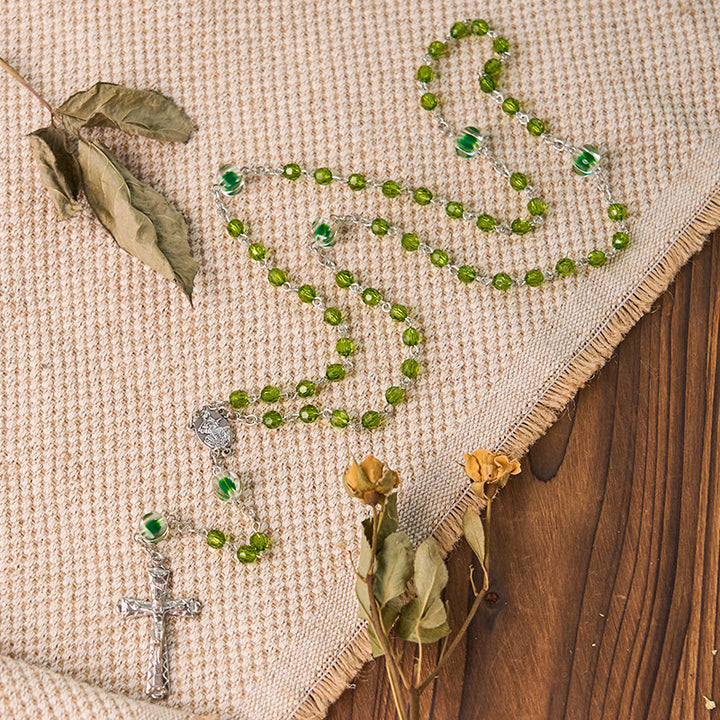 Christianartworkshop Assumption of Virgin Mary & Crucifix of 6 mm Polyhedron Green Crystal Alloy Chain Rosary - Green - image 0