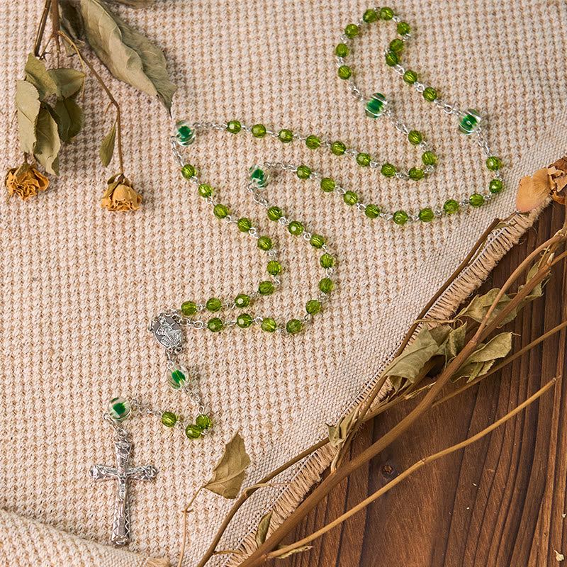 Christianartworkshop Assumption of Virgin Mary & Crucifix of 6 mm Polyhedron Green Crystal Alloy Chain Rosary - image 3