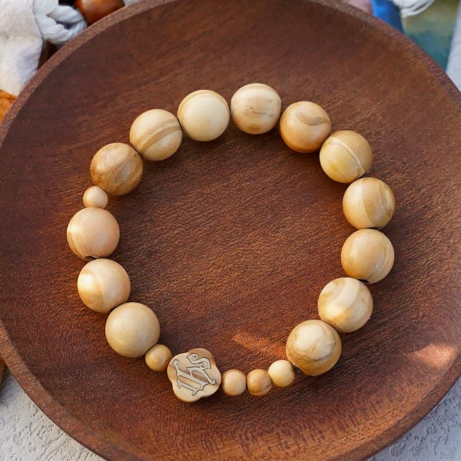 Christianartworkshop Olive Wood Bracelet Rose Rosary Portable Elastic Bracelet - 12mm - image 1