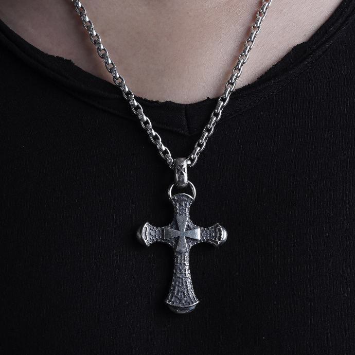 Christianartworkshop 925 Sterling Silver Classic & Vintage Crucifix Necklace: Blending Historical Aesthetics with Modern Craftsmanship - image 1