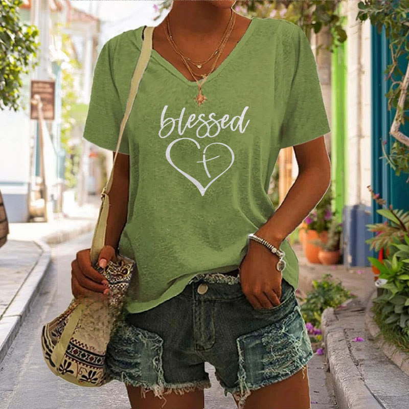 Christianartworkshop Women's Blessed Love Cross Jesus Has My Back Print V-Neck T-shirt - image 5