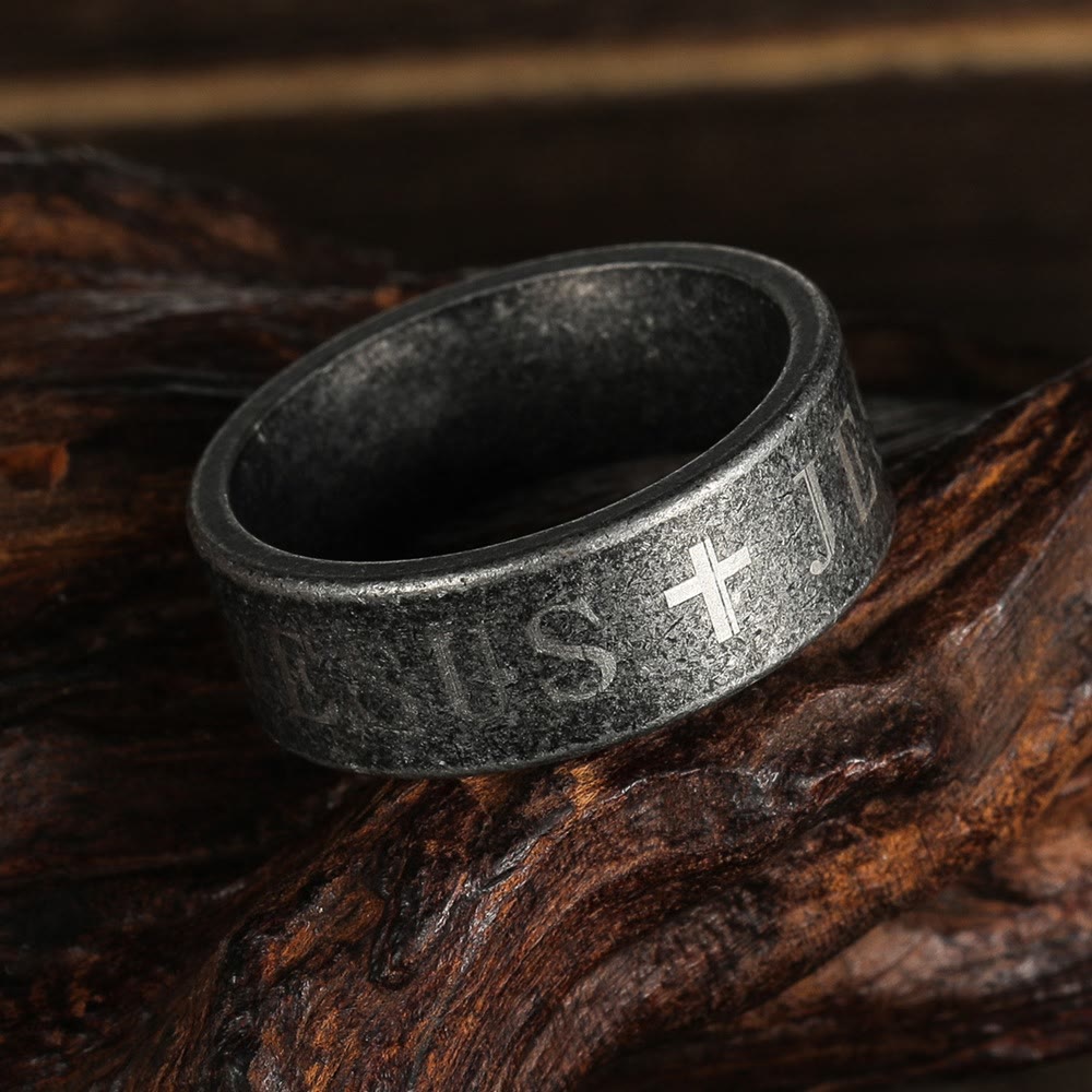 Christianartworkshop Minimalist Retro Silver Jesus & Cross Ring : Subtle Symbol of Faith - AU Size Z（US 13） - image 0