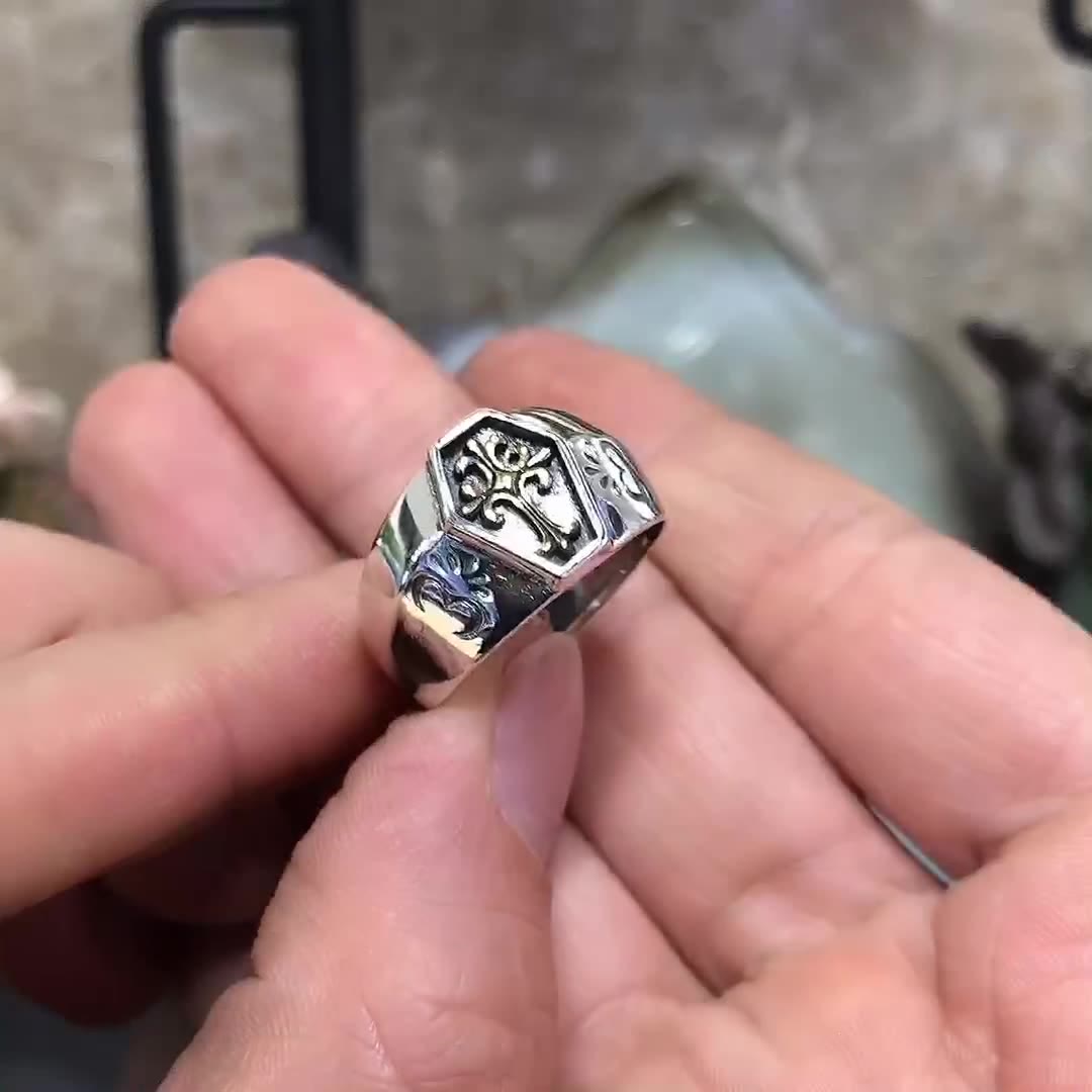 Christianartworkshop 925 Sterling Silver Retro Style Virgin Mary Blessing Badge Religious Ring - image 8