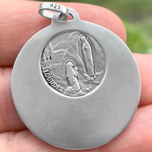 Christianartworkshop Graceful Virgin Mary Pendant Necklace in 925 Sterling Silver for Daily Devotion - image 6