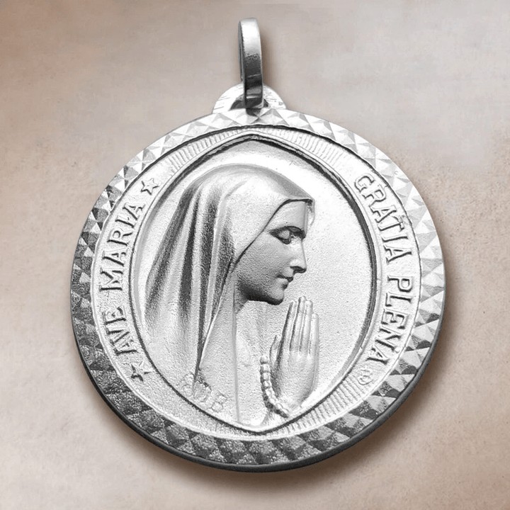 Christianartworkshop Graceful Virgin Mary Pendant Necklace in 925 Sterling Silver for Daily Devotion - image 2