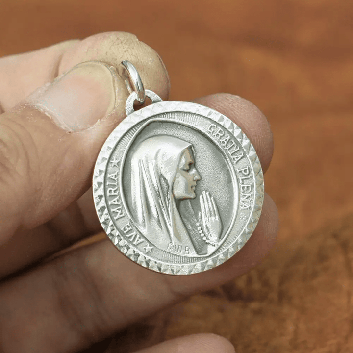 Christianartworkshop Graceful Virgin Mary Pendant Necklace in 925 Sterling Silver for Daily Devotion - image 4