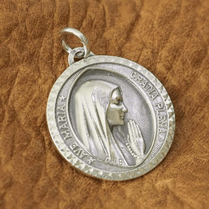 Christianartworkshop Graceful Virgin Mary Pendant Necklace in 925 Sterling Silver for Daily Devotion - Virgin Mary - image 0