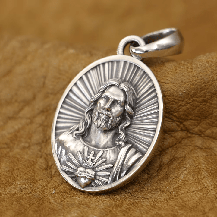 Christianartworkshop Divine Radiance Jesus Sacred Heart Necklace Crafted in Sterling Silver - image 2