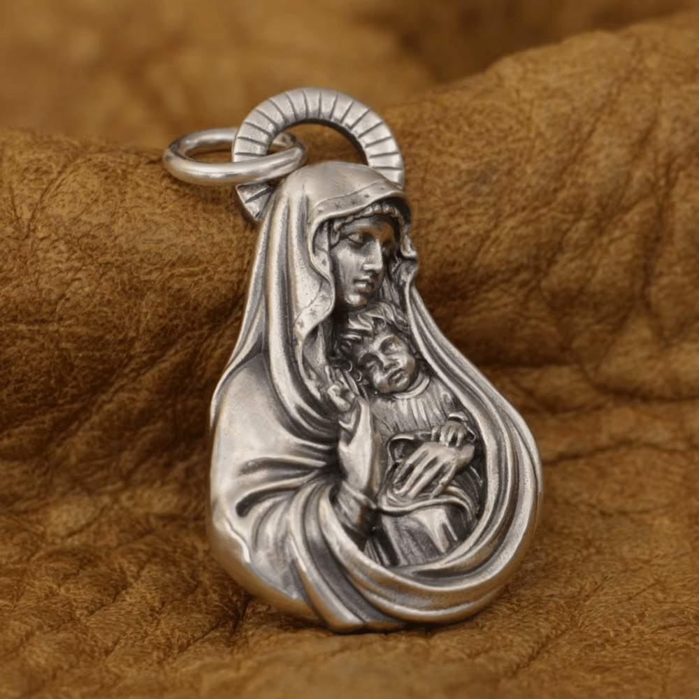 Christianartworkshop Sacred Madonna and Child Devotional Pendant Necklace in Vintage Silver - S (27mm) - image 0