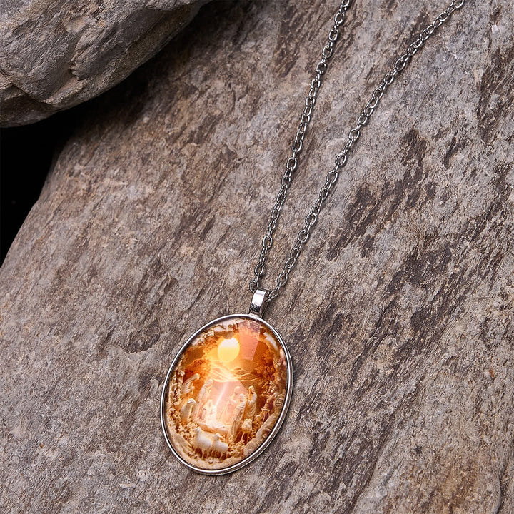 Christianartworkshop Glass Nativity Scene Pendant Necklace - image 3