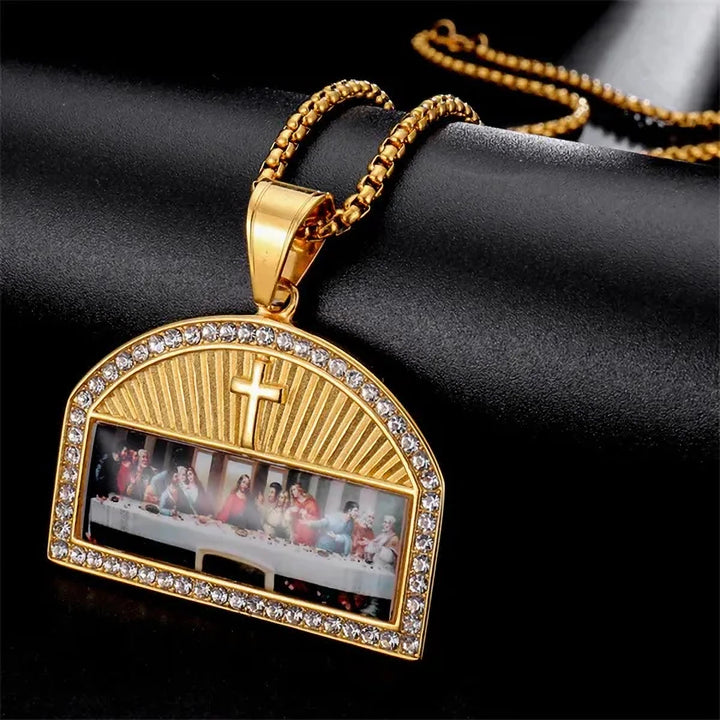 Christianartworkshop Holy Communion Arch Pendant Last Supper Scene Necklace: Golden & Silver Shine - Golden - image 3