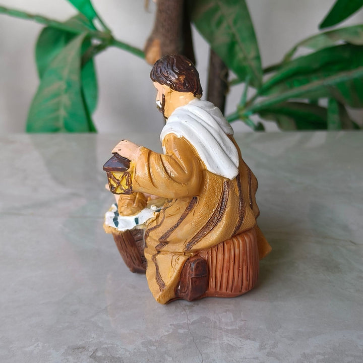 Christianartworkshop Gentle Nativity Ornament: Holy Birth Scene & Cozy Holiday Ambiance - image 3