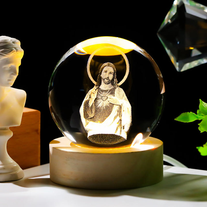 Christianartworkshop Sacred Crystal Ball Nightlight: Luminous Companion of Divine Presence - Jesus with Sacred Heart - with Colorful Light Base - 8cm - image 4