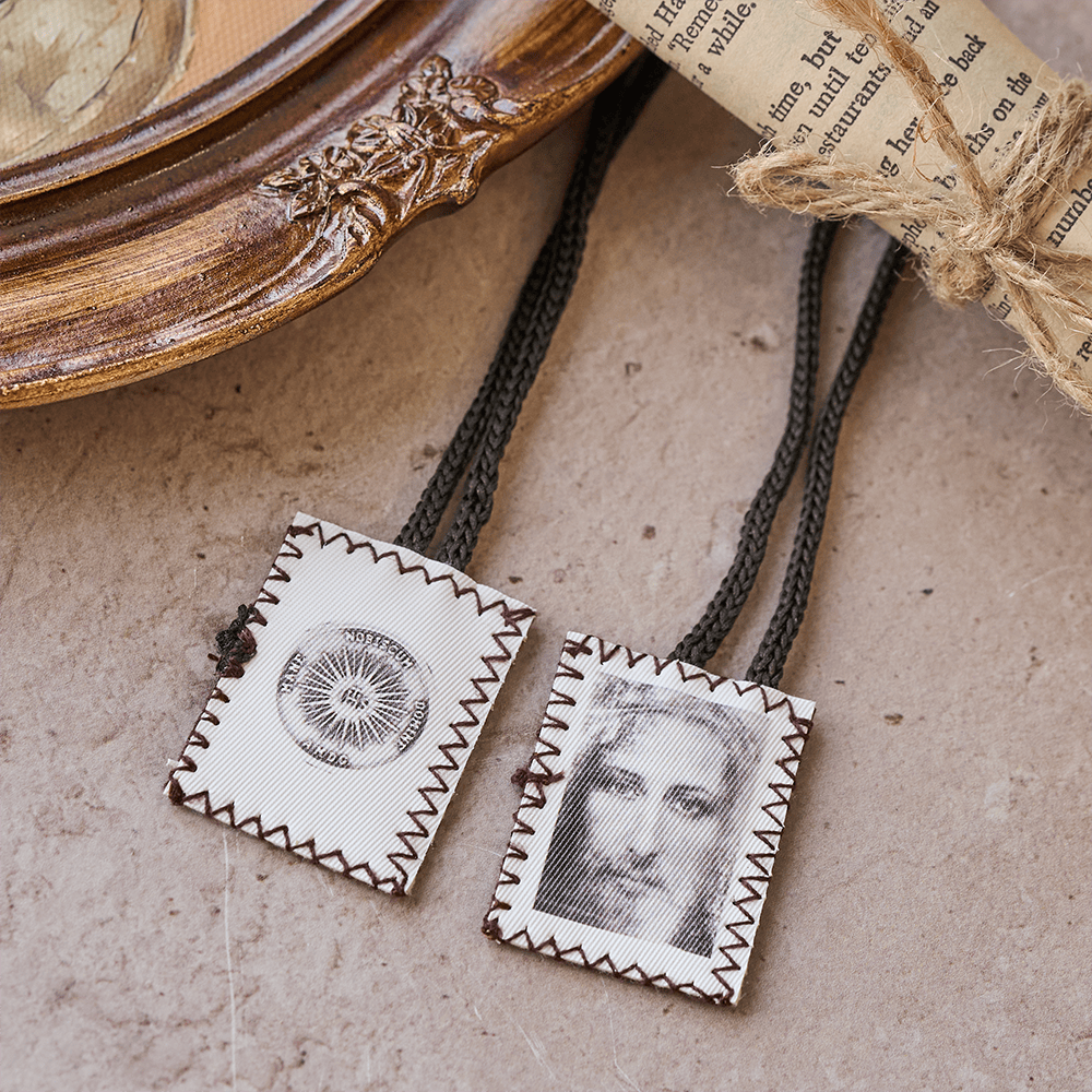 Christianartworkshop Jesus' Holy Face and Sacred Emblem of Mercy Scapular - image 2