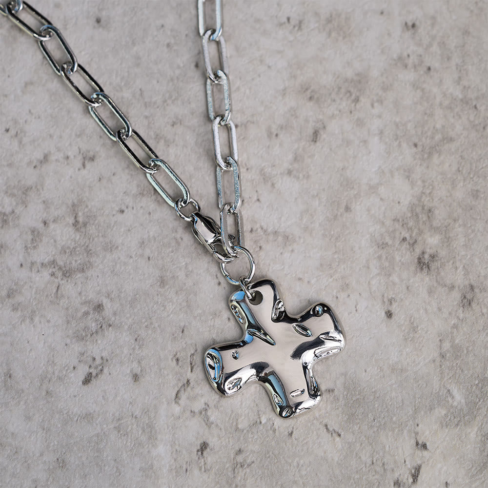 Christianartworkshop Minimalist Cross Paperclip Link Chain Necklace: A Symbol of Modern Faith & Style - image 8