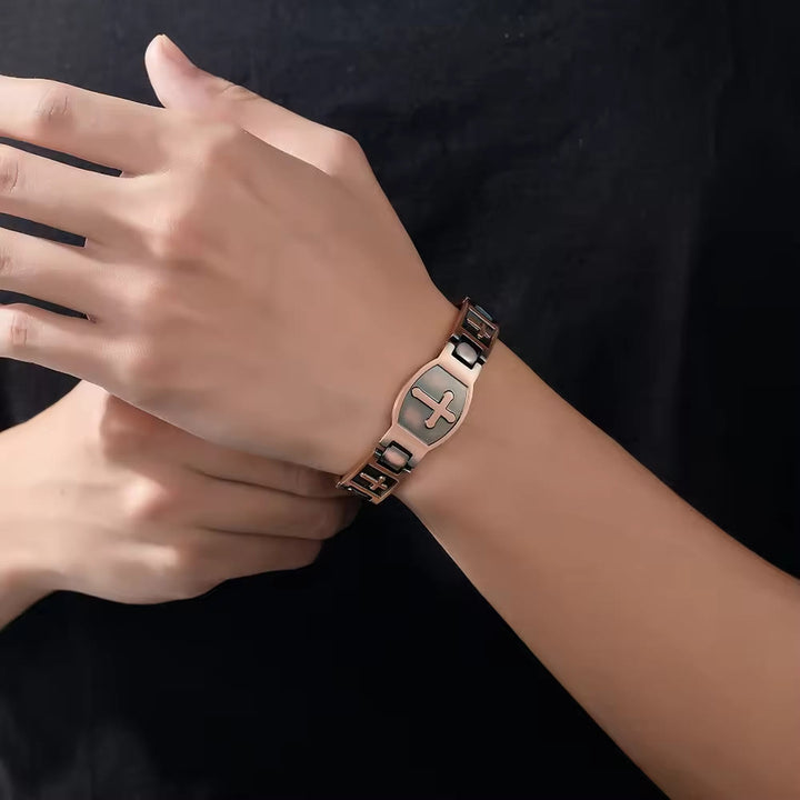 Christianartworkshop Link Chain Cross Engraved Bracelet: A Symbol of Divine Strength & Faith - image 1