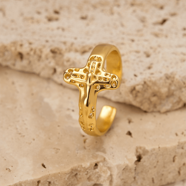 Christianartworkshop Crucifix Devotional Ring: Emblem of Redemption & Unwavering Faith - image 3