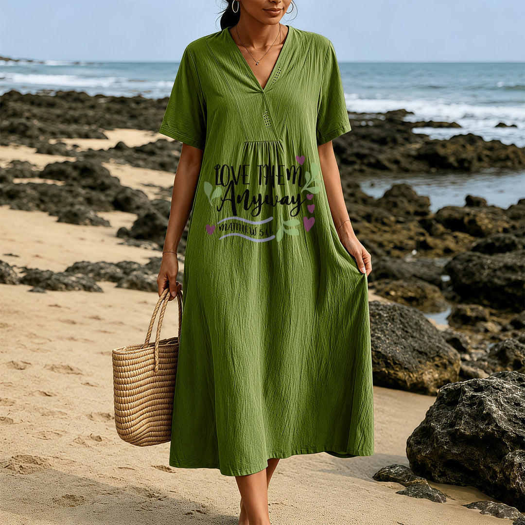 Christianartworkshop "Love Them Anyway" Matthew 5:44 Heart Leaf Print V-Neck Short Sleeve Midi Dress - image 5