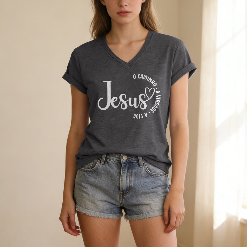 Christianartworkshop Jesus O Caminho A Verdade A Vida Heart Circle Casual V-neck T-shirt - image 1