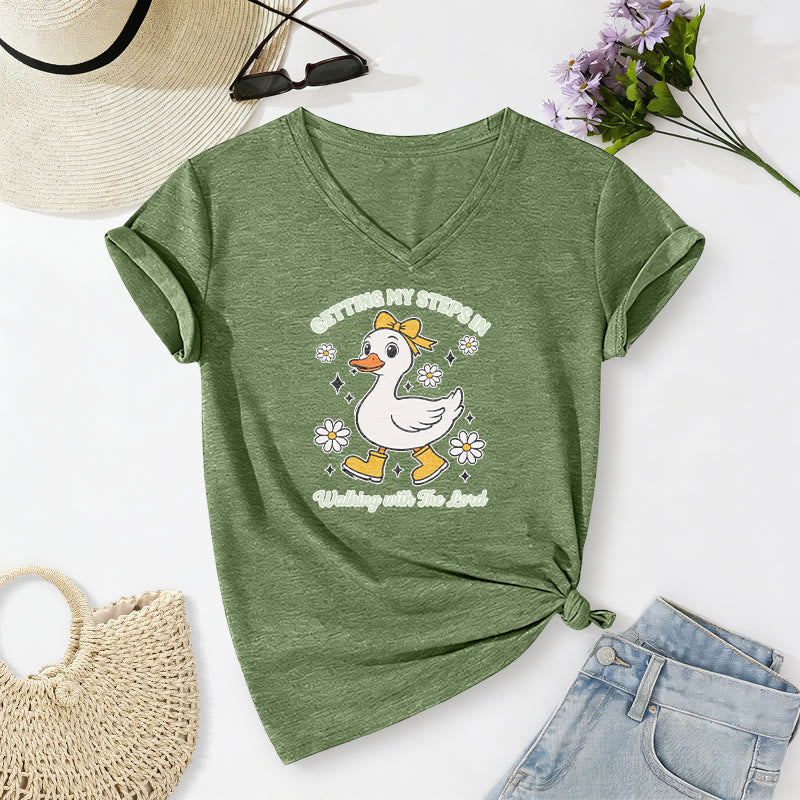 Christianartworkshop Getting My Steps In Walking With The Lord Cartoon Duck Daisy Casual V-neck T-shirt - Olive Green - 2XL - image 14