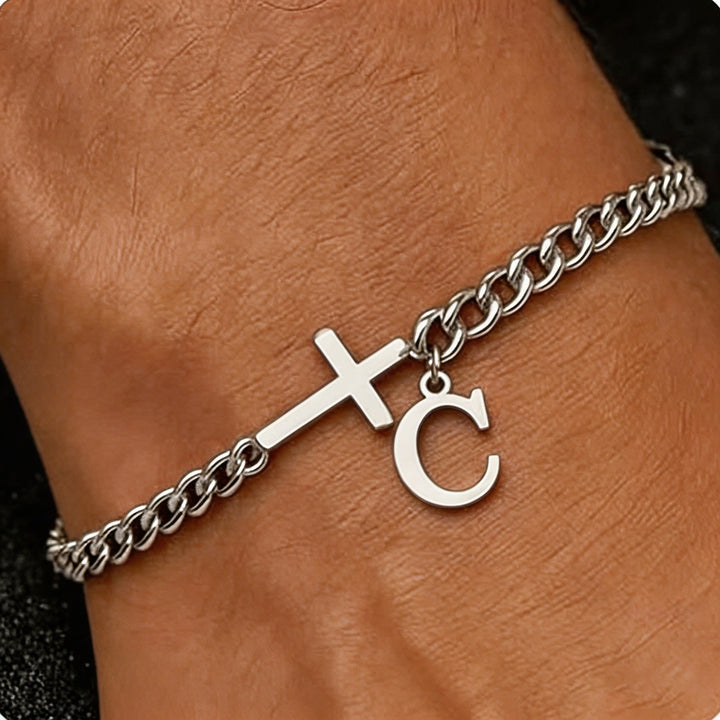 Christianartworkshop Letter Cross Curb Chain Bracelet: Personalized Emblem of Steadfast Heavenly Faith - C - image 4