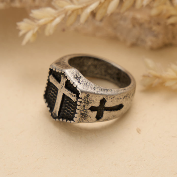 Christianartworkshop Shield Cross Embossed Signet Ring: Timeless Emblem of Unshakable Sacred Faith - image 6