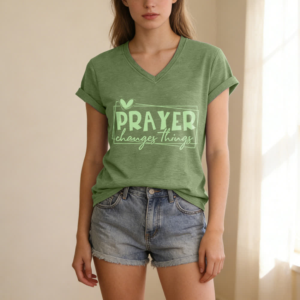 Christianartworkshop Prayer Changes Things Heart Letter Print Casual V-neck T-shirt - image 7